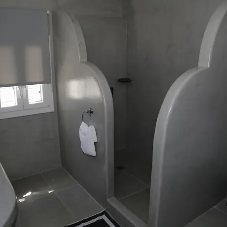 Renieris Apartmán *