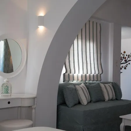 Apartament Renieris *