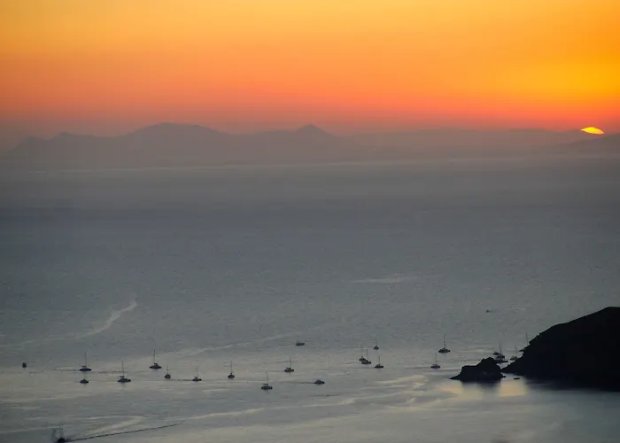 Renieris Апартаменты